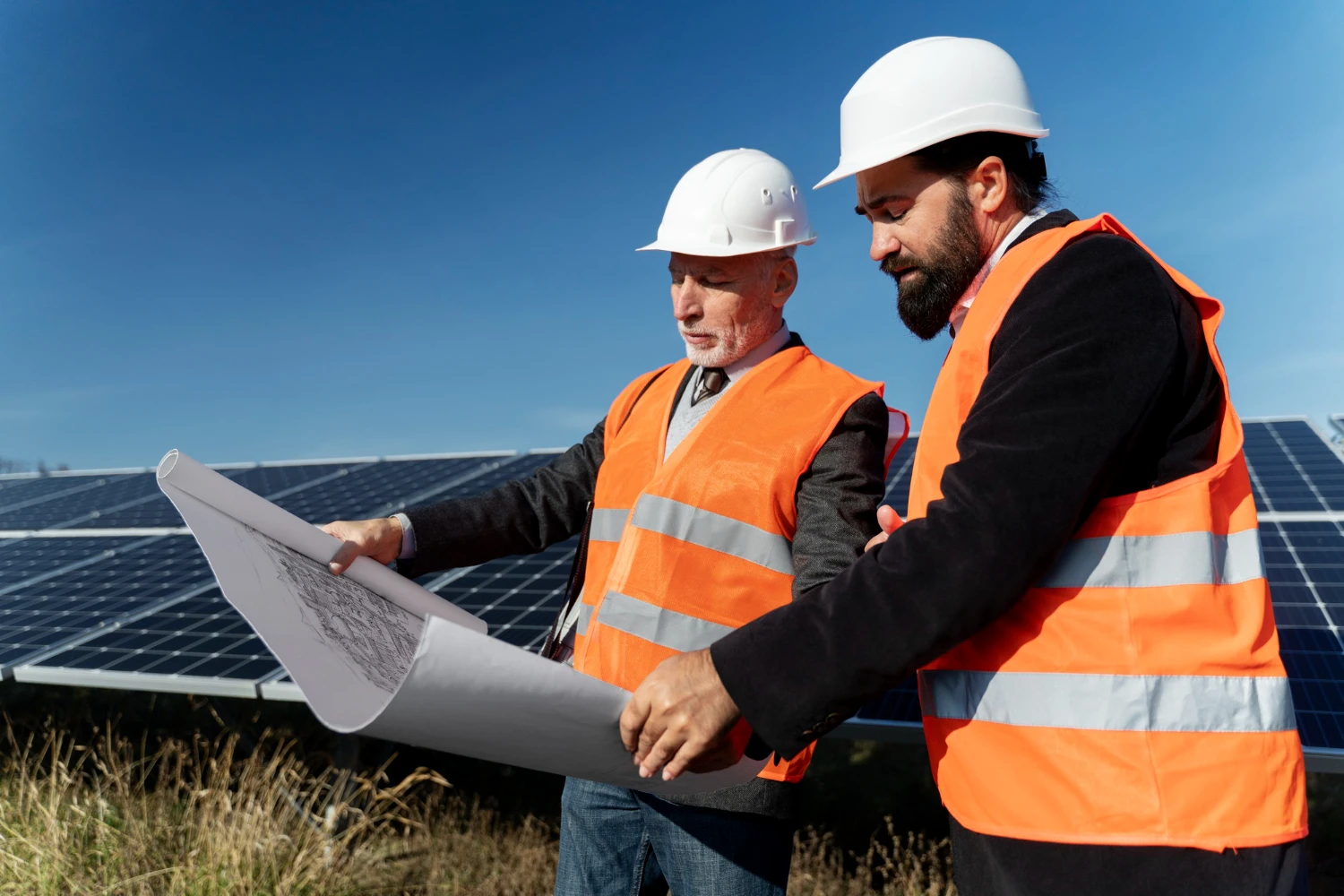 Equipo de ingeniería ALTAVIA en sitio